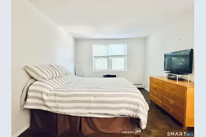 140 Grove Street #2H, Stamford, CT 06901 - Photo 10
