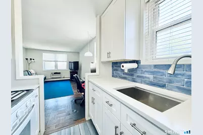140 Grove Street #2H, Stamford, CT 06901 - Photo 8