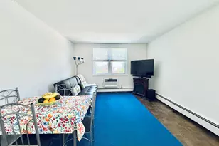 140 Grove St, Stamford, CT 06901 - Photo 4