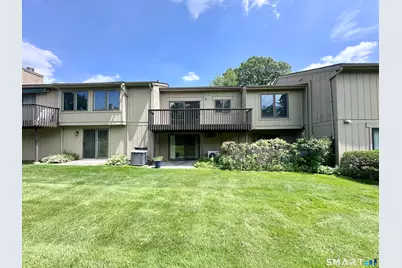 33 Pilgrim Harbor #B, Wallingford, CT 06492 - Photo 4