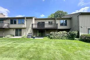 33 Pilgrim Harbor, Wallingford, CT 06492 - Photo 4