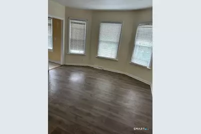 14 Niagara Street, Waterbury, CT 06705 - Photo 2
