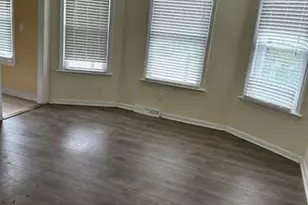 14 Niagara St, Waterbury, CT 06705 - Photo 2