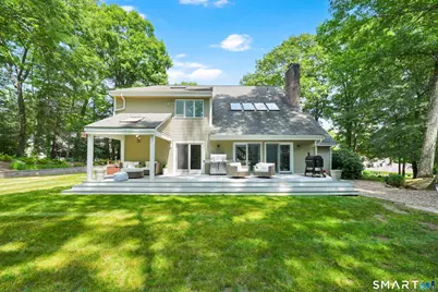 51 Oakengates, Avon, CT 06001 - Photo 2