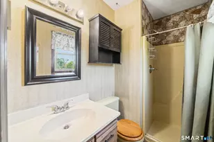 28 Charter Oak Dr, Oxford, CT 06478 - Photo 20
