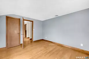 209 Lydale Pl, Meriden, CT 06450 - Photo 14
