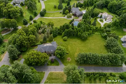 41 Ridgebury Road, Avon, CT 06001 - Photo 2