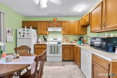 181 Hicks Street #2D, Meriden, CT 06450 - Photo 14