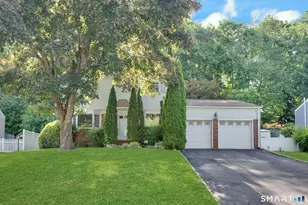 52 London Ln, Stamford, CT 06902 - Photo 2