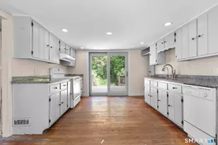 61 Mile Hill Rd S, Newtown, CT 06470 - Photo 16
