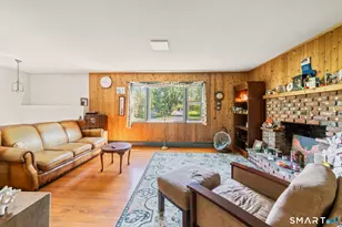 45 Elaine Dr, Southbury, CT 06488 - Photo 8