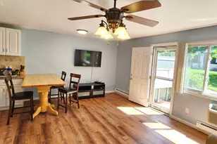 111 W Walk, West Haven, CT 06516 - Photo 10