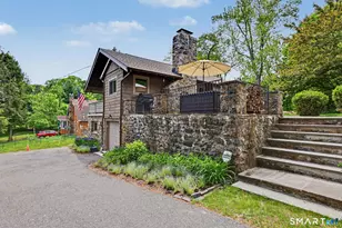 1A Satterlee Rd, New Fairfield, CT 06812 - Photo 2