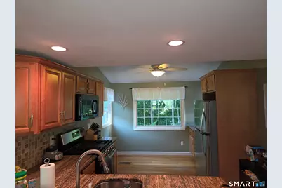 13 Peach Tree Lane, Glastonbury, CT 06033 - Photo 10