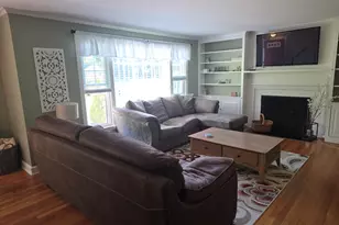 13 Peach Tree Ln, Glastonbury, CT 06033 - Photo 8