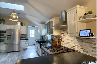 5 Sycamore Lane, Brookfield, CT 06804 - Photo 8