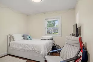 277 Indian Field Rd, Bridgeport, CT 06606 - Photo 30