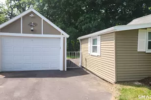 12 Woolam Rd, East Windsor, CT 06088 - Photo 4
