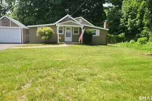 12 Woolam Rd, East Windsor, CT 06088 - Photo 2