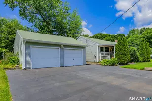 7 Merigold Dr, New Britain, CT 06053 - Photo 2