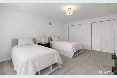 697 Governors Highway, South Windsor, CT 06074 - Photo 18