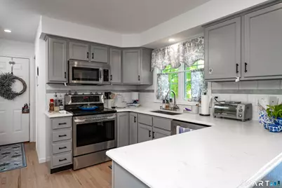 6 Christine Lane, New Milford, CT 06776 - Photo 14