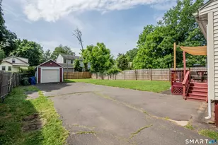 27 Rosemont Ave, Windsor, CT 06095 - Photo 10
