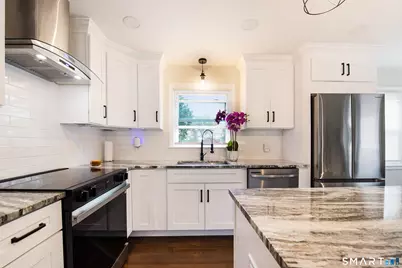 25 Harrison Drive, Hamden, CT 06514 - Photo 6