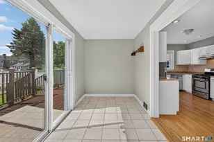 511 Thompson Ave, East Haven, CT 06512 - Photo 18