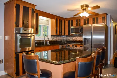 33 Douglas Drive, Enfield, CT 06082 - Photo 6