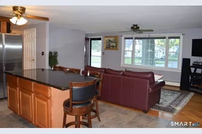 33 Douglas Drive, Enfield, CT 06082 - Photo 10