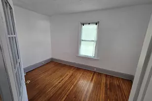 98 Cowles St, Bridgeport, CT 06607 - Photo 12