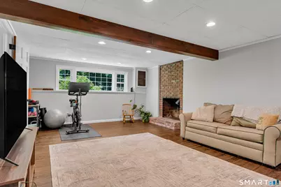339 Boston Post Road, East Lyme, CT 06333 - Photo 36
