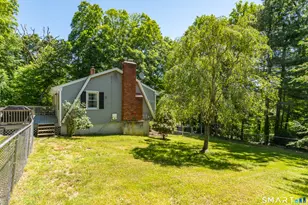 339 Boston Post Rd, East Lyme, CT 06333 - Photo 4