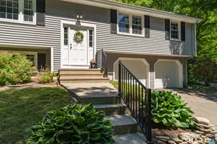 339 Boston Post Rd, East Lyme, CT 06333 - Photo 6