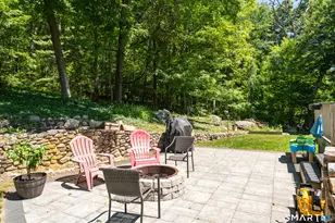 339 Boston Post Rd, East Lyme, CT 06333 - Photo 38