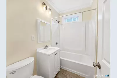 44-46 Glendale Avenue, Hartford, CT 06106 - Photo 14