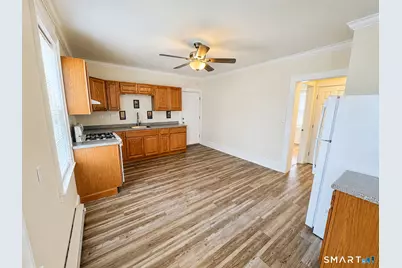 44-46 Glendale Avenue, Hartford, CT 06106 - Photo 10