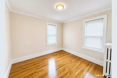 44-46 Glendale Avenue, Hartford, CT 06106 - Photo 12