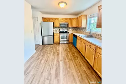 174 Stonefield Drive #41, Waterbury, CT 06705 - Photo 2