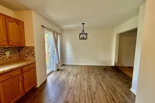 174 Stonefield Dr, Waterbury, CT 06705 - Photo 4