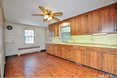 10 Lennox Avenue, Windsor, CT 06095 - Photo 10