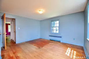 10 Lennox Ave, Windsor, CT 06095 - Photo 12