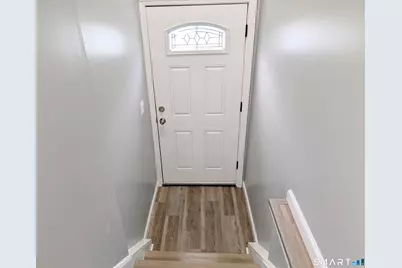 323 Columbus Avenue, Stratford, CT 06615 - Photo 4