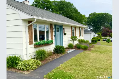 200 Little Deer Road, Bridgeport, CT 06606 - Photo 2