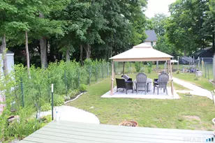 19 Blake St, Essex, CT 06442 - Photo 12