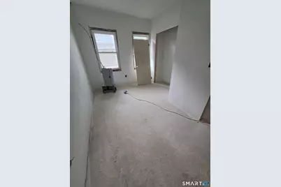 824 Albany Avenue, Hartford, CT 06112 - Photo 14