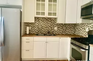 13 Parker Ave, Stamford, CT 06906 - Photo 4
