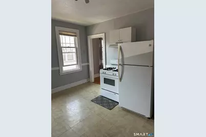 50 Ardmore Road #2nd flr, West Hartford, CT 06119 - Photo 4