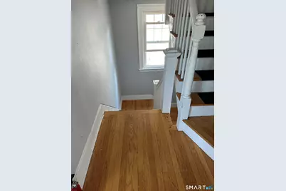 50 Ardmore Road #2nd flr, West Hartford, CT 06119 - Photo 2